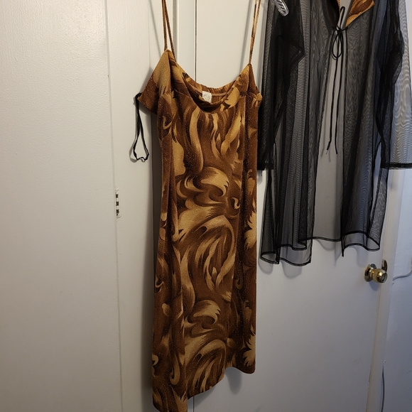 Fashion Gold 2 piece set. - Picture 6 of 7